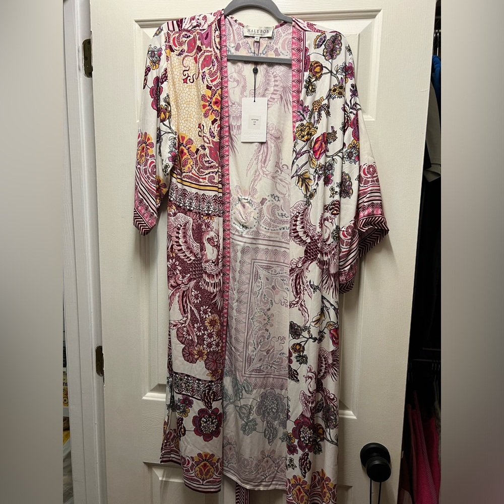 Pink/white (never worn) with tags HALE BOB robe
